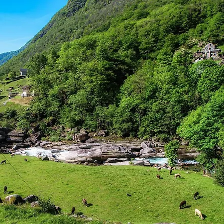 Casa Al Fiume By Quokka 360 - House By The River In The Verzasca Valley *